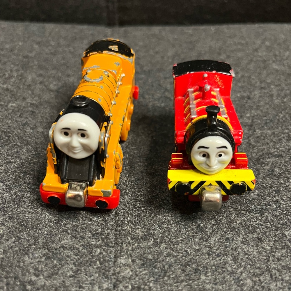 Vintage Thomas trains Murdoch and Victor